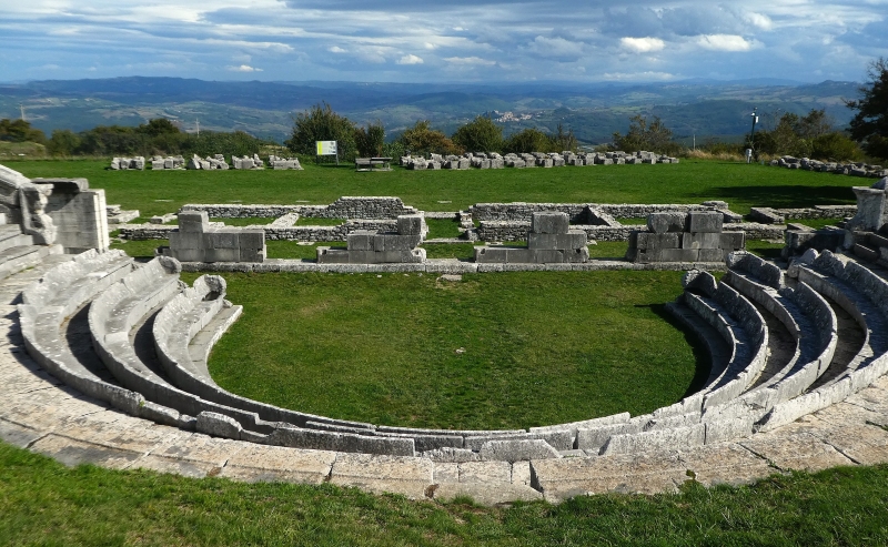 teatro pietraabbondante 2